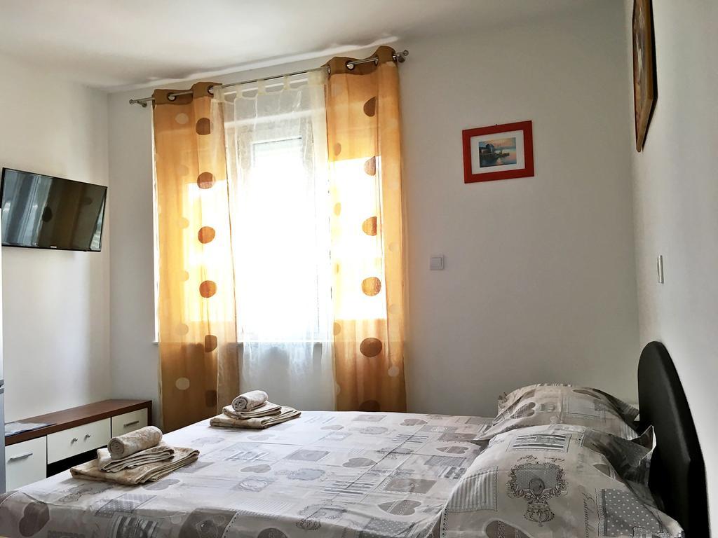 Apartments Europe Σπλιτ Εξωτερικό φωτογραφία